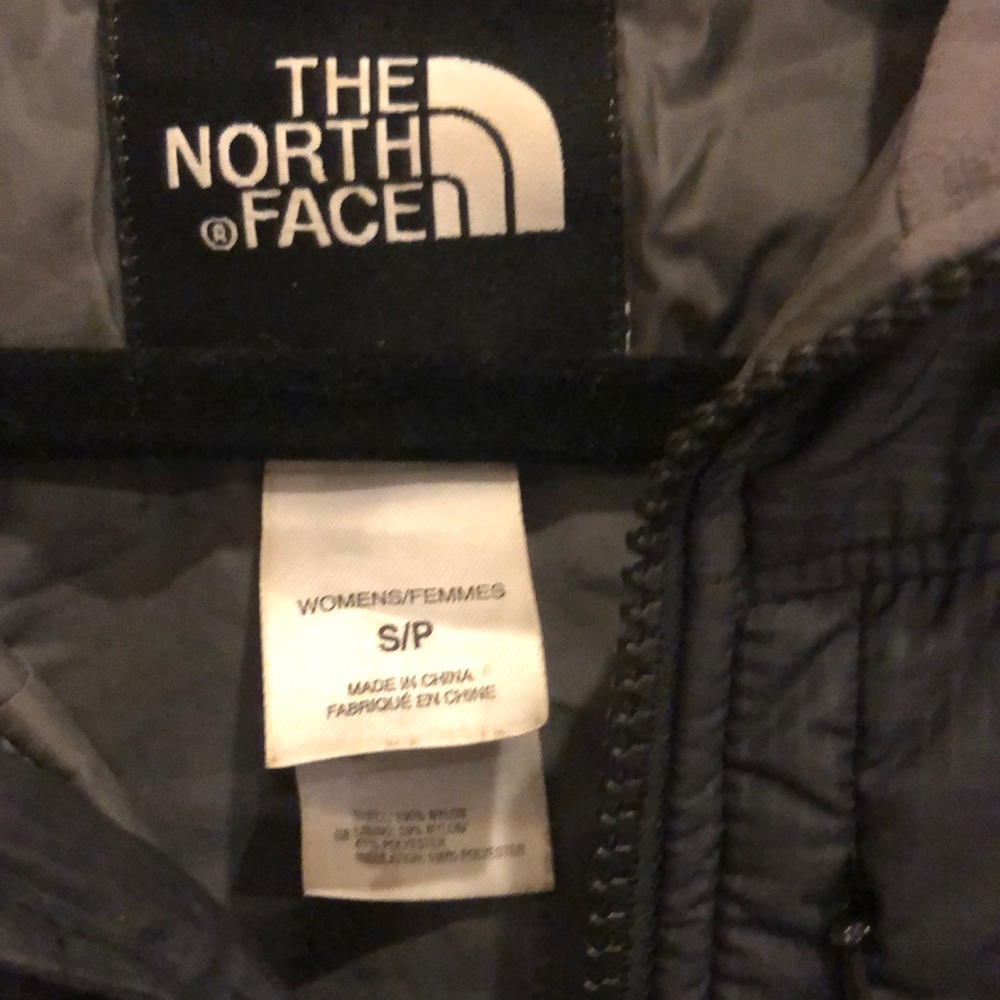North Face jacket - Picture 3 of 3